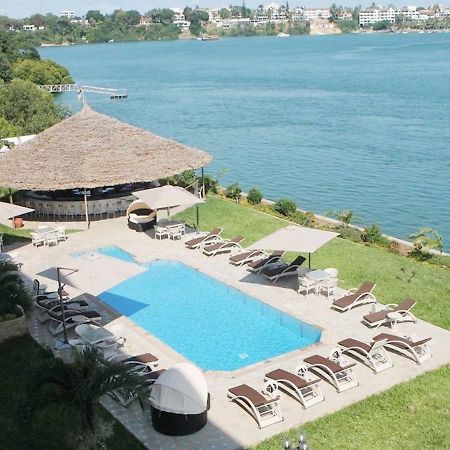 Cityblue Creekside Hotel & Suites Mombasa Bagian luar foto