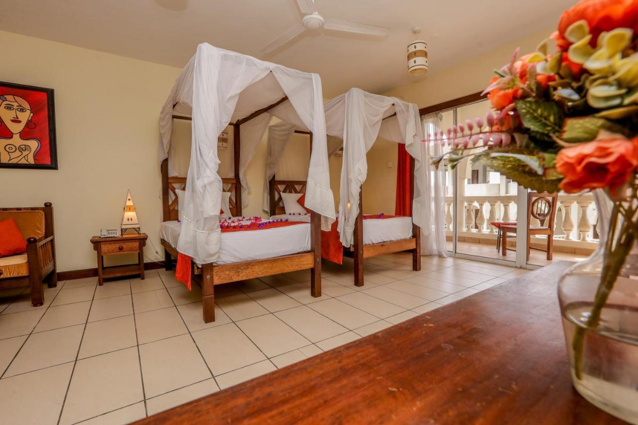 Cityblue Creekside Hotel & Suites Mombasa Bagian luar foto