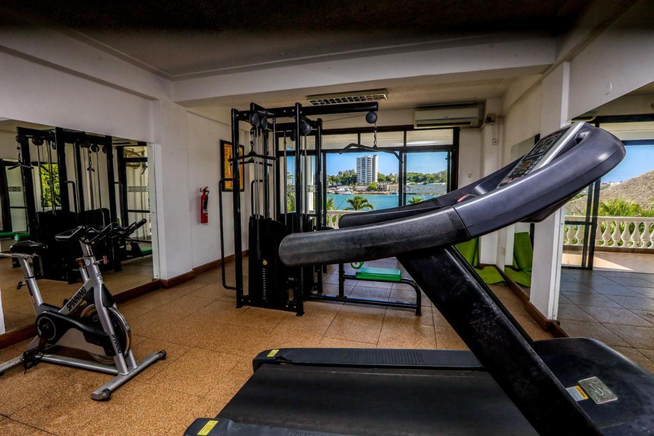 Cityblue Creekside Hotel & Suites Mombasa Bagian luar foto