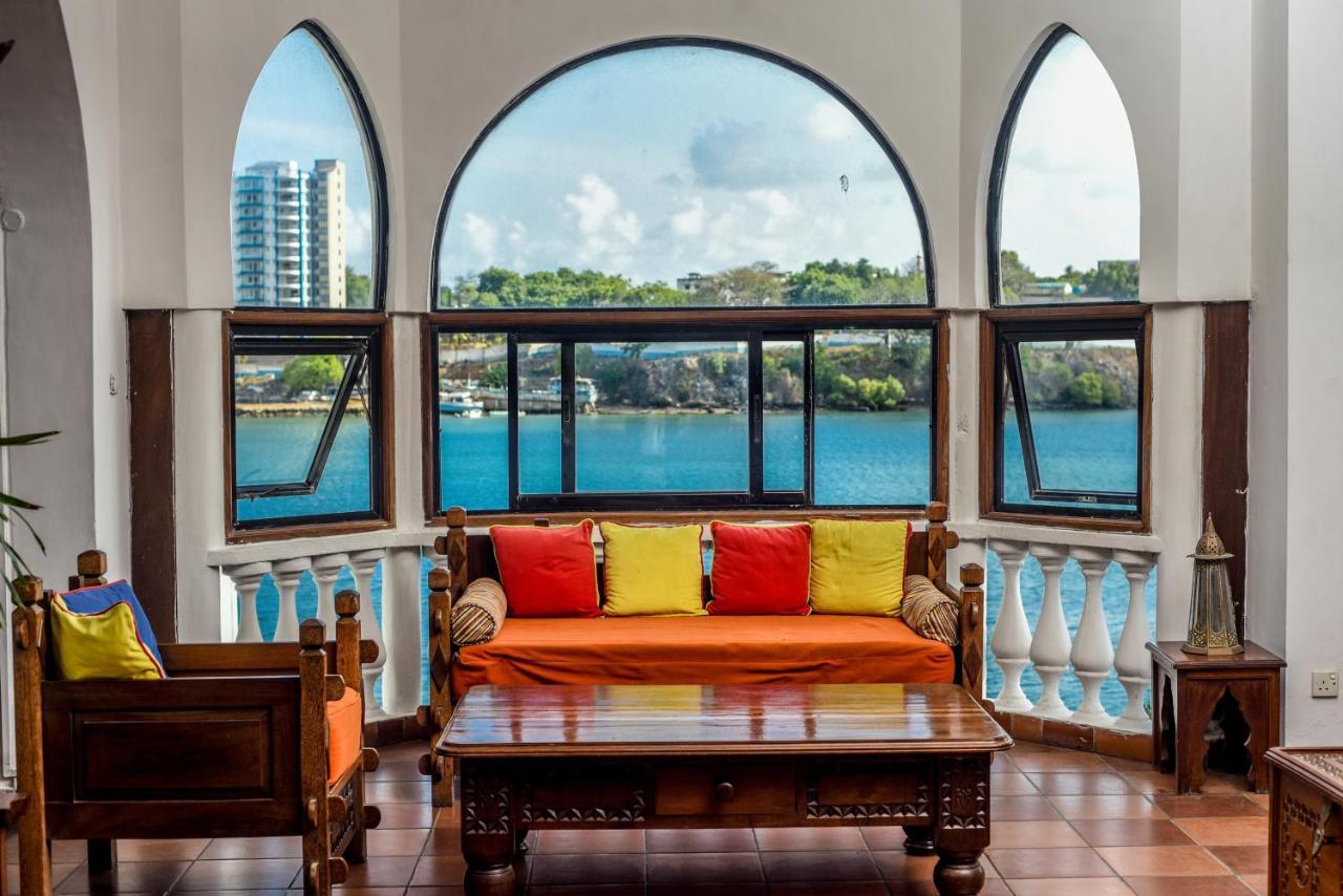 Cityblue Creekside Hotel & Suites Mombasa Bagian luar foto