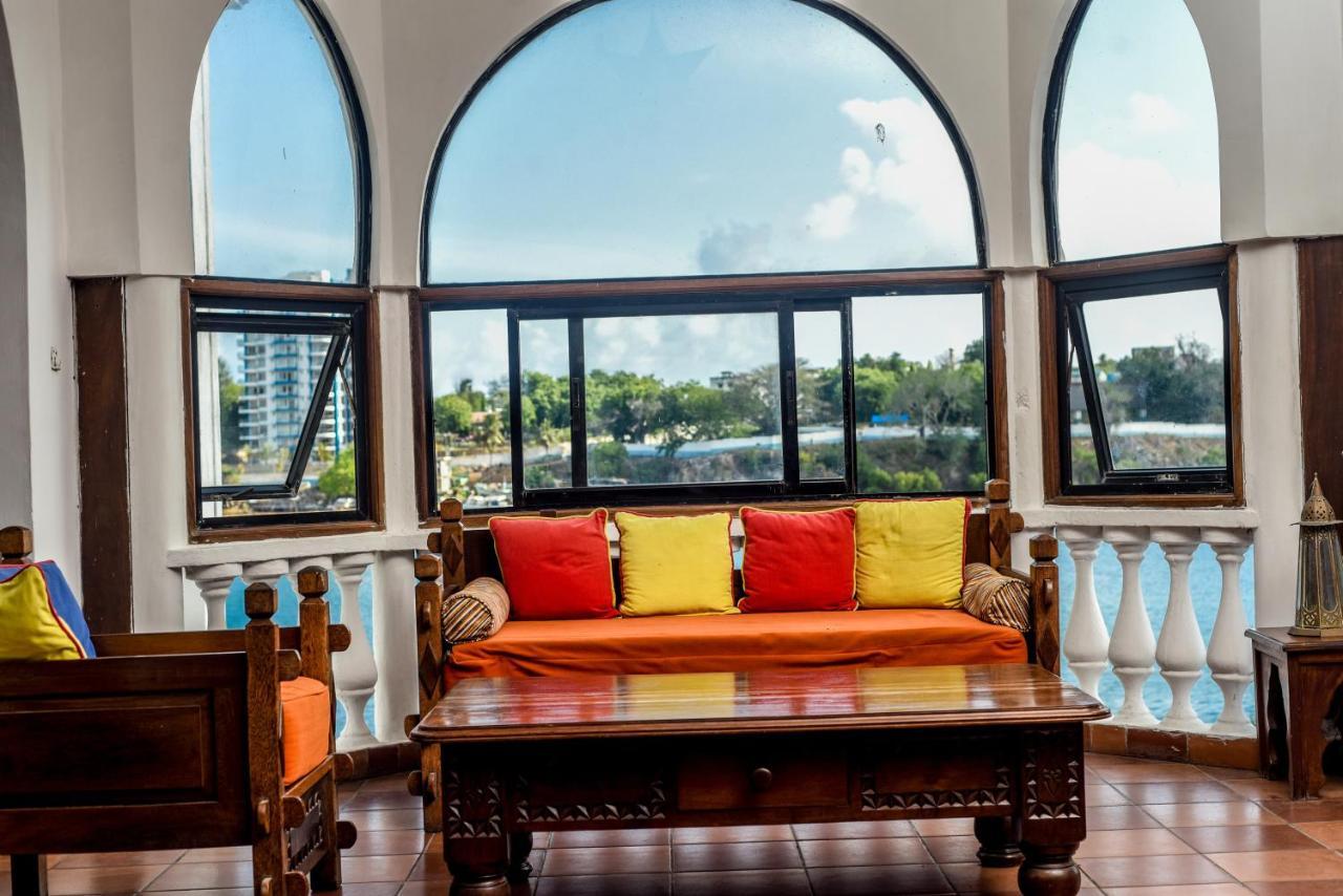 Cityblue Creekside Hotel & Suites Mombasa Bagian luar foto