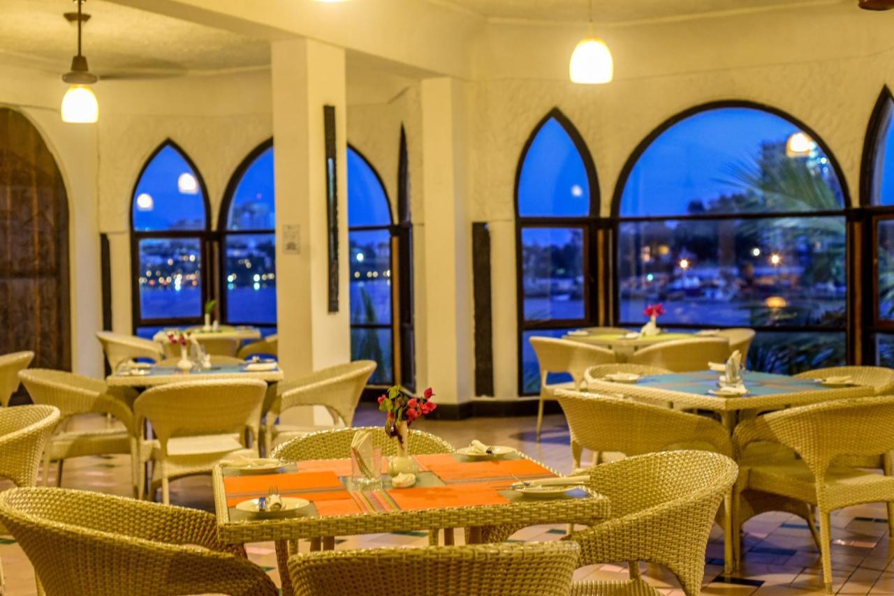 Cityblue Creekside Hotel & Suites Mombasa Bagian luar foto
