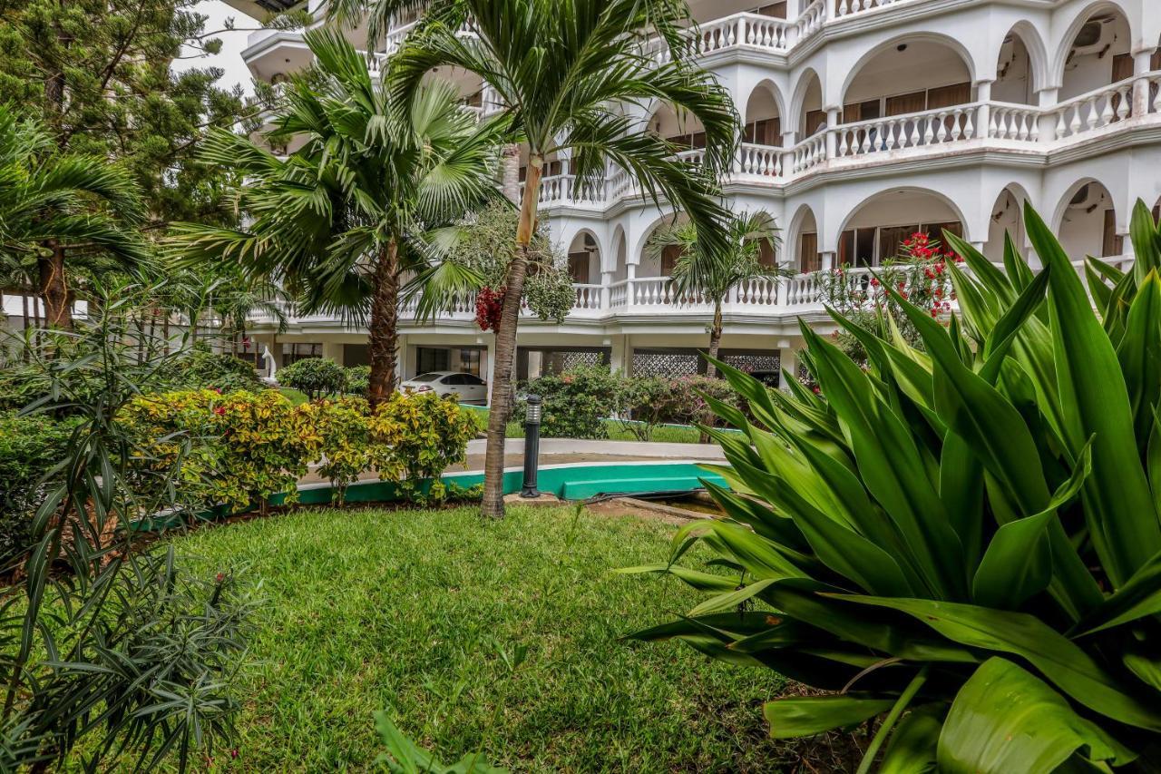Cityblue Creekside Hotel & Suites Mombasa Bagian luar foto